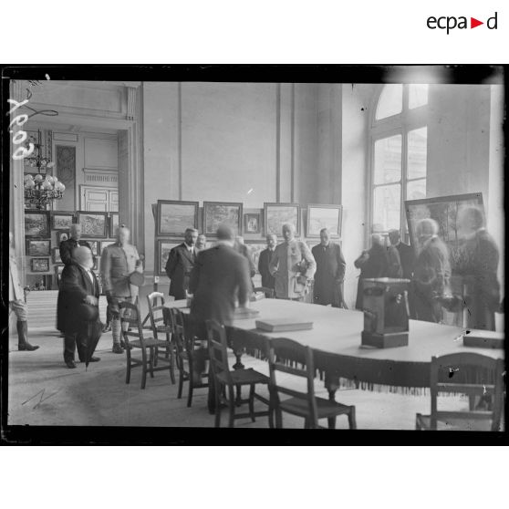 Bordeaux. Hôtel de ville. Inauguration de l'exposition de la SPA. [légende d'origine]