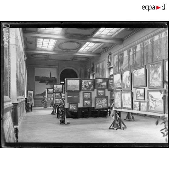 Toulouse. Un coin de l'exposition. [légende d'origine]