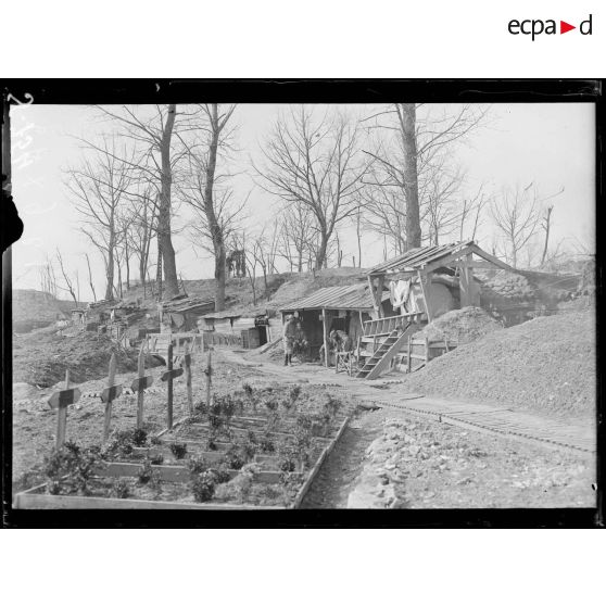 Bras (Meuse). Tombes de soldats français. [légende d’origine]