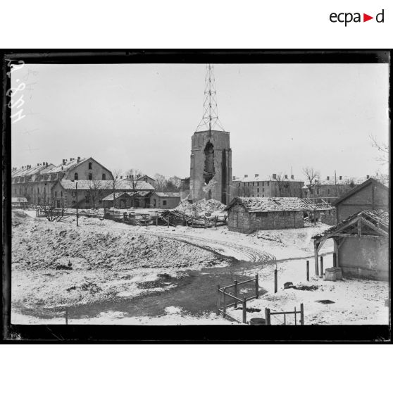Verdun-citadelle. La citadelle et la tour. [légende d’origine]