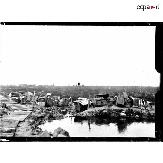 L'état du terrain et des pistes près de la ferme du "Cimetière". [légende d'origine]