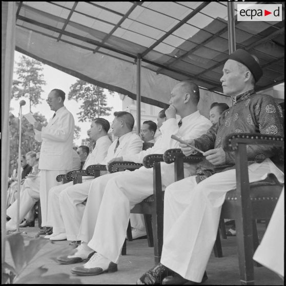 M. Hoang Nam Mung, ministre de la Pacification, prononçe un discours.