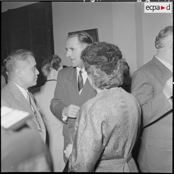 Quelques invités du général de Linarès.