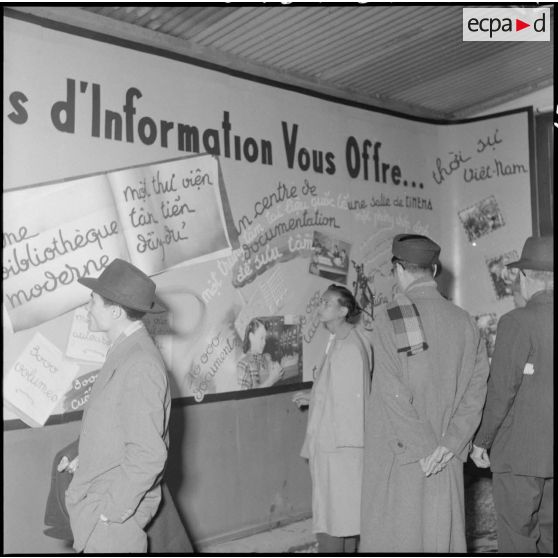 Le pavillon "France" de la kermesse organisée au profit des invalides et des blessés de guerre d'Hanoï.