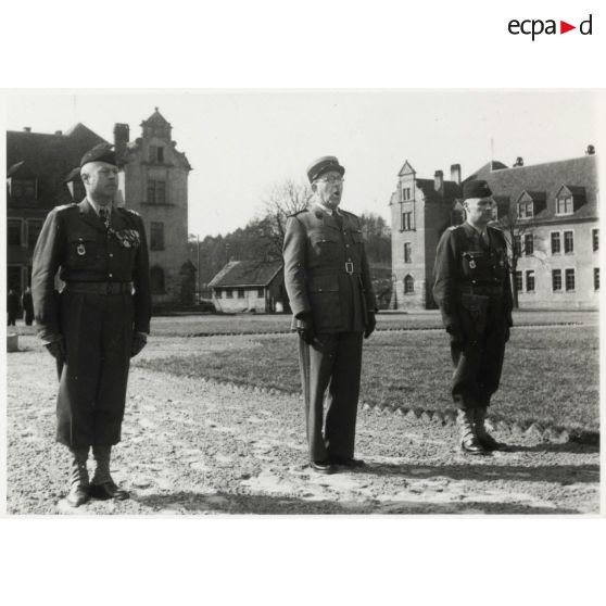 Prise de commandement du 37e bataillon d'ouvrages (37e BO) par le lieutenant-colonel Gourand.