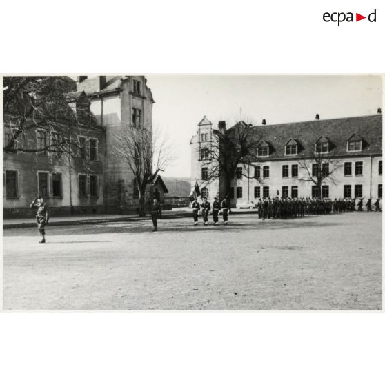 Prise de commandement du 37e bataillon d'ouvrages (37e BO) par le lieutenant-colonel Gourand.