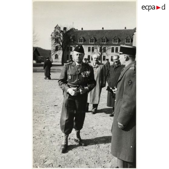 Prise de commandement du 37e bataillon d'ouvrages (37e BO) par le lieutenant-colonel Gourand.