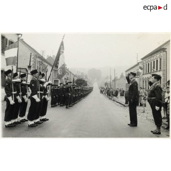 Cérémonies du 14 juillet 1955 à Bitche.