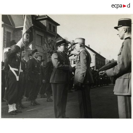 Cérémonie du 11 novembre 1955 à Bitche.