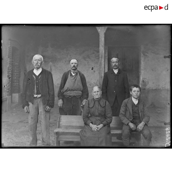 Nanteuil-la-Fosse (Marne). Habitants. [légende d’origine]