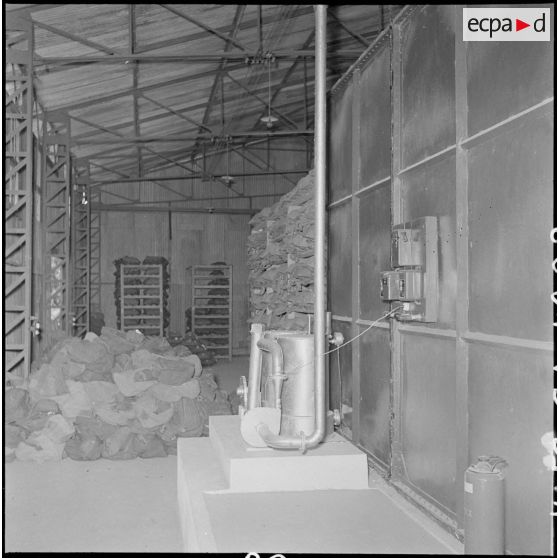 Salle de climatisation de la BAPN (Base aéroportée nord).