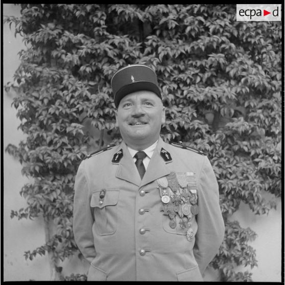 Portrait de l'adjudant-chef Faivre à la 10e RM.