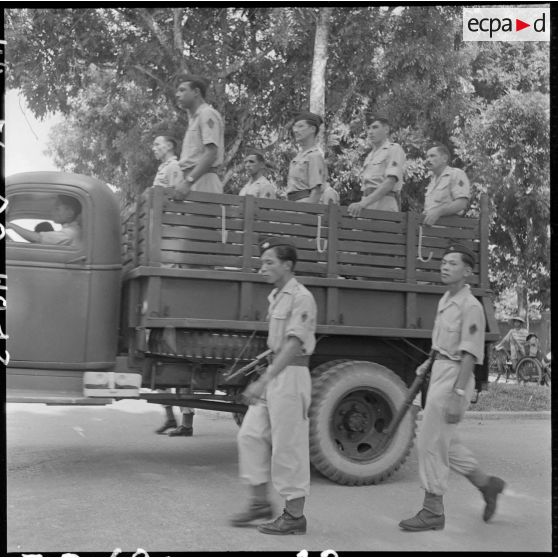 Le convoi funéraire des obsèques du capitaine Verdier.