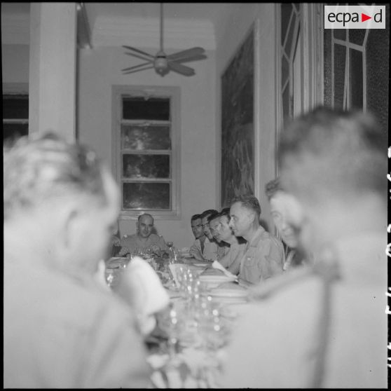 Dîner d'adieu du 7e RTA (régiment des tirailleurs algériens).