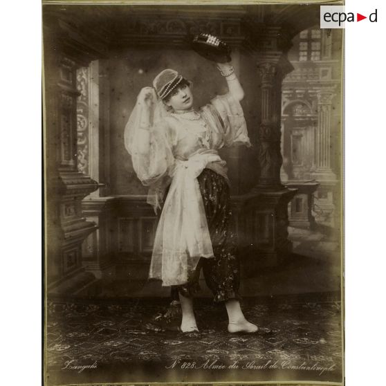 Album  Egypte, page 13.