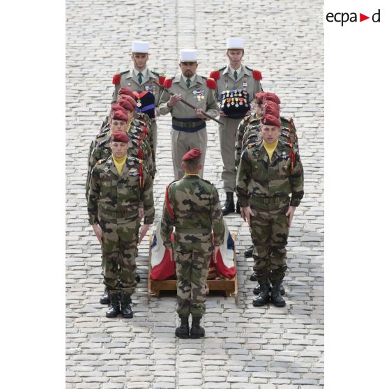 Cérémonie d'obsèques de Pierre Schoendoerffer dans la cour d'honneur de l'Hôtel national des Invalides.