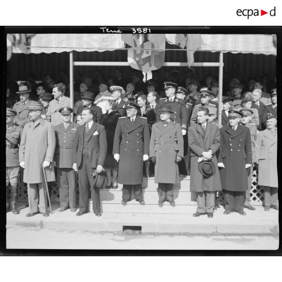 Aperçu de la tribune officielle.