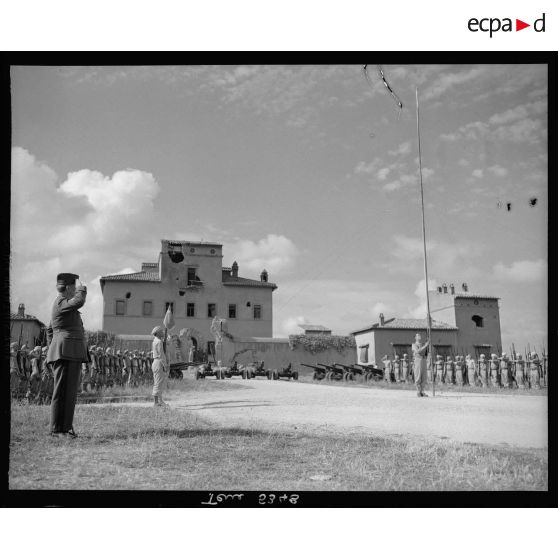 Lever des couleurs à la villa Incisa all'Ogiata près de Rome.