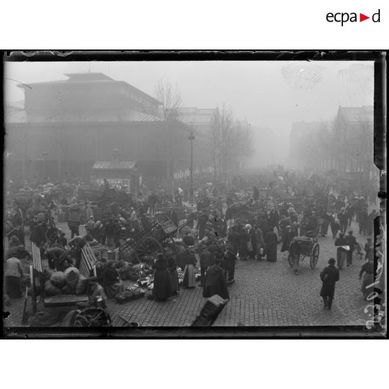 Paris. Les halles. Le carreau. [légende d'origine]