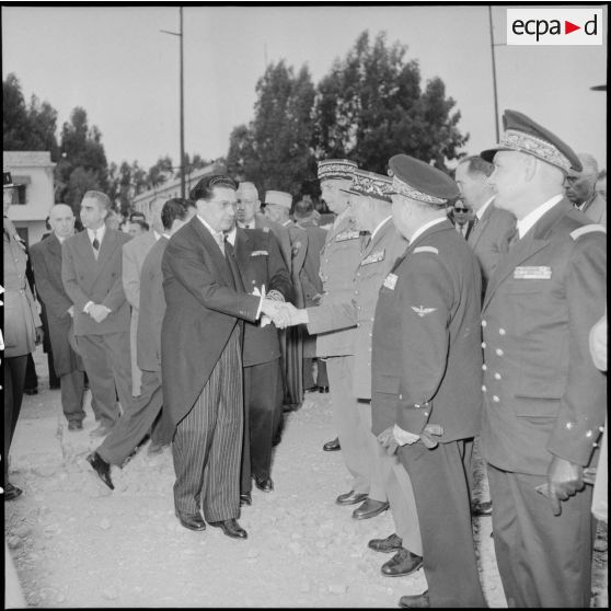 Arrivée de Jacques Soustelle, nouveau gouverneur général de l'Algérie, à Alger.