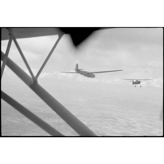 Durant un exercice du IIIe groupe du Luftlandegeschwader 1 (III./LLG 1) dans le secteur de Valence.