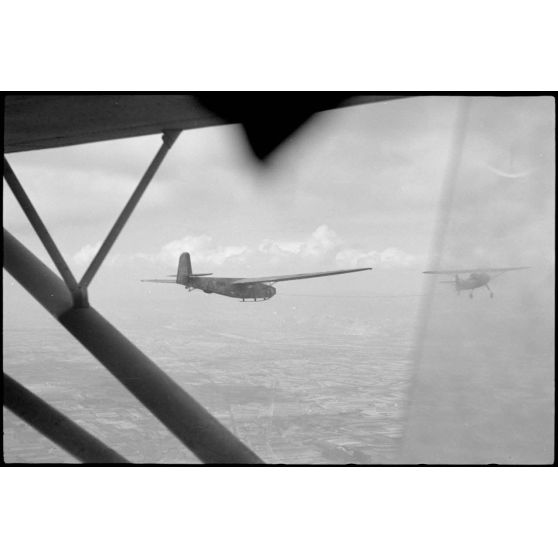 Durant un exercice du IIIe groupe du Luftlandegeschwader 1 (III./LLG 1) dans le secteur de Valence.