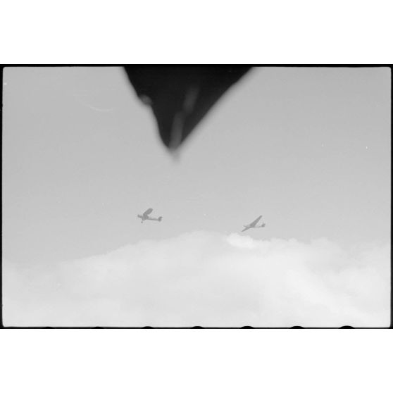 Durant un exercice du IIIe groupe du Luftlandegeschwader 1 (III./LLG 1) dans le secteur de Valence.