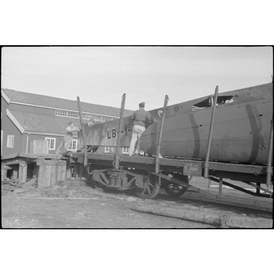 Transport de planeurs DFS-230 du 8./Luftlandegeschwader 1 (8./LLG1) en Norvège.