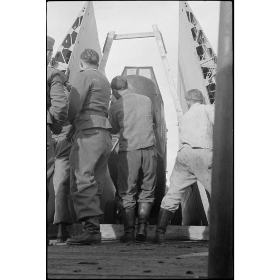 Transport de planeurs DFS-230 du 8./Luftlandegeschwader 1 (8./LLG1) en Norvège.