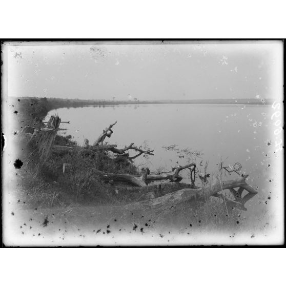 Tibati. Vue sur le lac de Tibati. [légende d'origine]