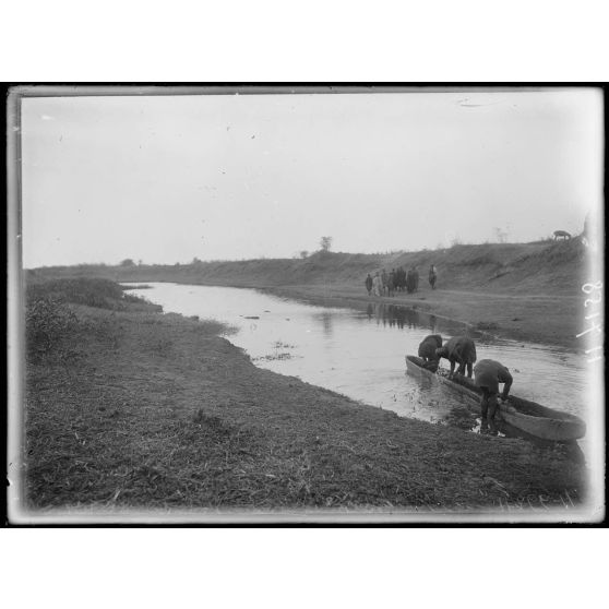 Sarassara. Vue sur le Matia. [légende d'origine]