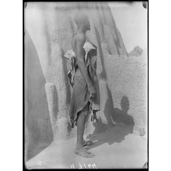 Tékélé. Type d'homme massa-tékélé. [légende d'origine]