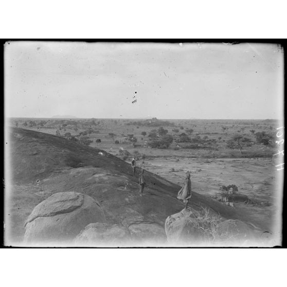 Mendif. Vue générale de la contrée vers le sud-est. [légende d'origine]