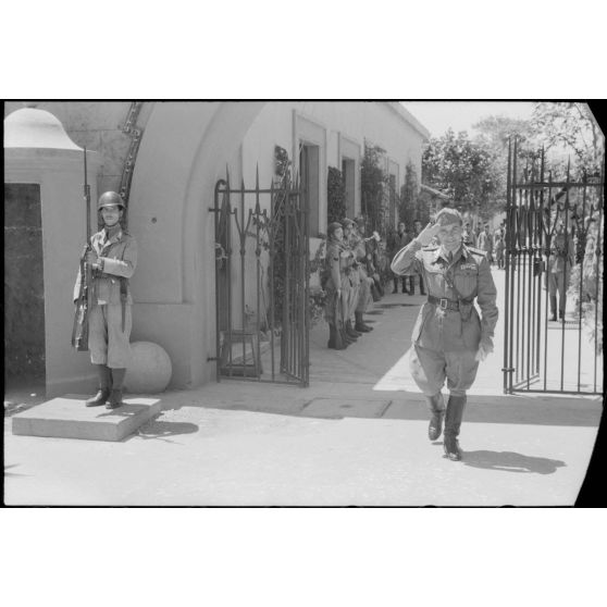 Forces italiennes stationnées à Kos.