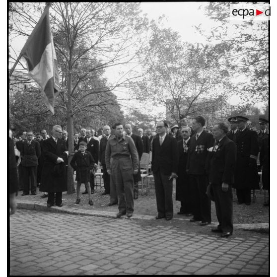 Prise d'armes à Rochefort.