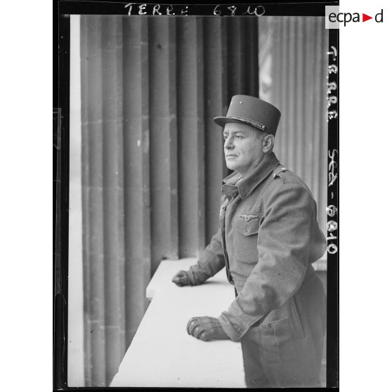 Portrait du général de brigade Billotte, commandant de la 10e DI depuis septembre 1944.