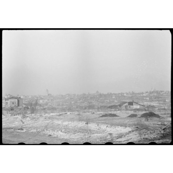 Le centre-ville de Wjasma durant la retraite allemande.