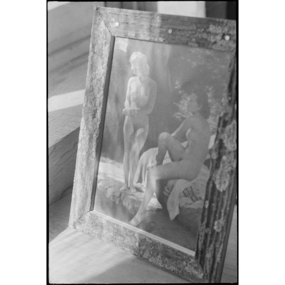 Décoration dans un abri de campagne de la 205. Infanterie-Division.