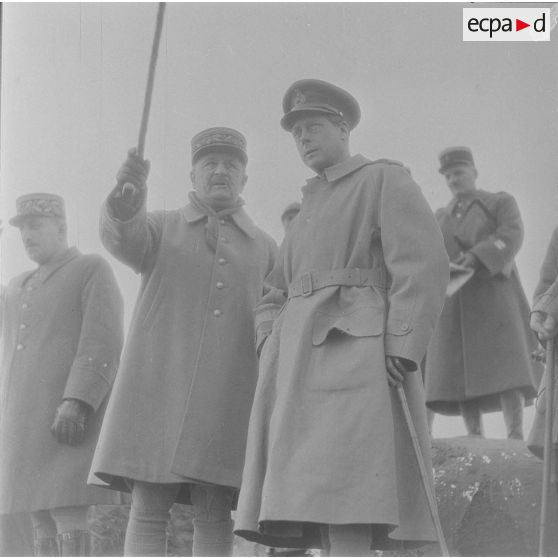Le Duc de Windsor au front de Lorraine. [légende d'origine]