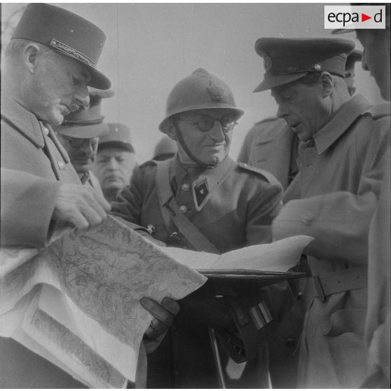 Le Duc de Windsor au front de Lorraine. [légende d'origine]