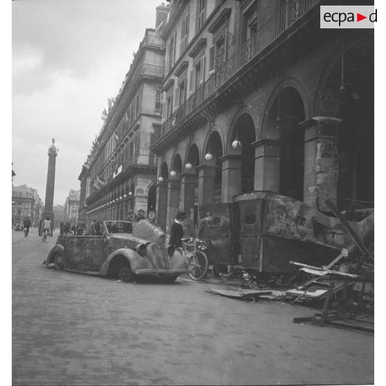 [Rue Castiglione à Paris pendant la Libération, s.d.]