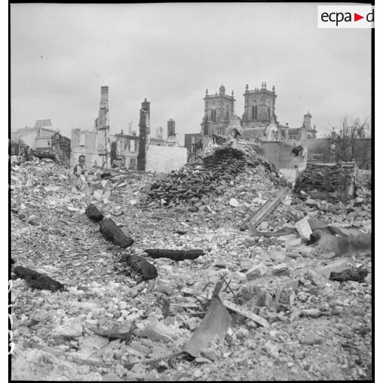 Plan général des ruines du centre-ville de Vitry-le-François après les bombardements allemands.