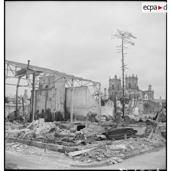 Plan général des ruines du centre-ville de Vitry-le-François après les bombardements allemands.