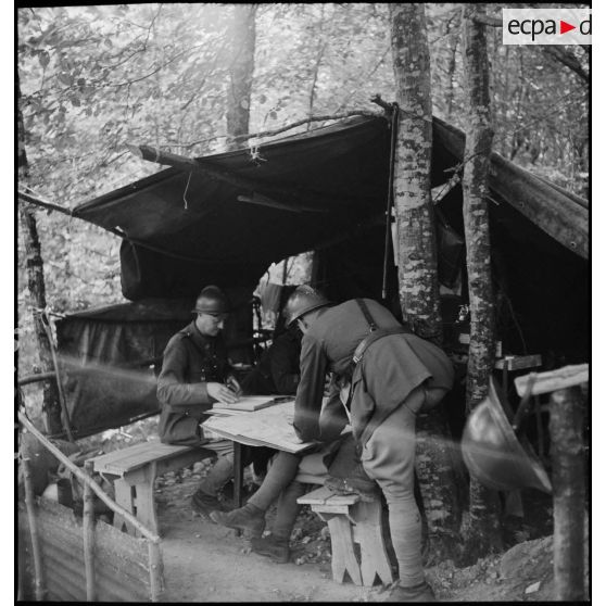 Plan général du PC d'une batterie du 24e RA dans la région de Montmédy.