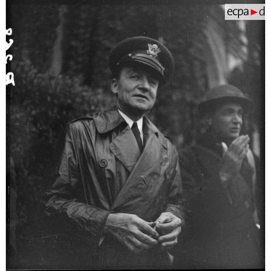 Portrait du colonel Fuller attaché militaire des Etats-Unis en France.