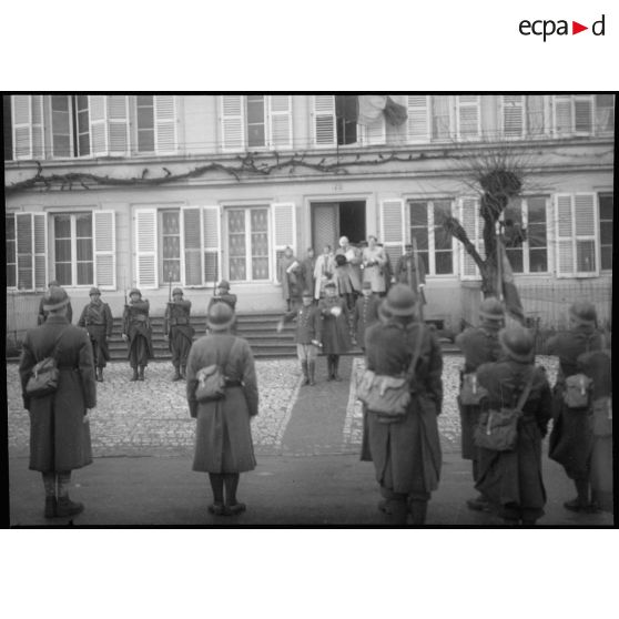 Plan général d'une prise d'armes du général de brigade Rollet dans le secteur de la 3e armée.