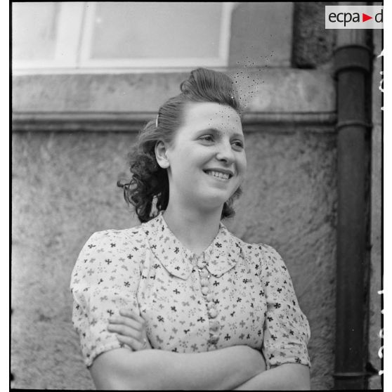 Portrait d'une jeune luxembourgeoise de Esch-sur-Alzette.