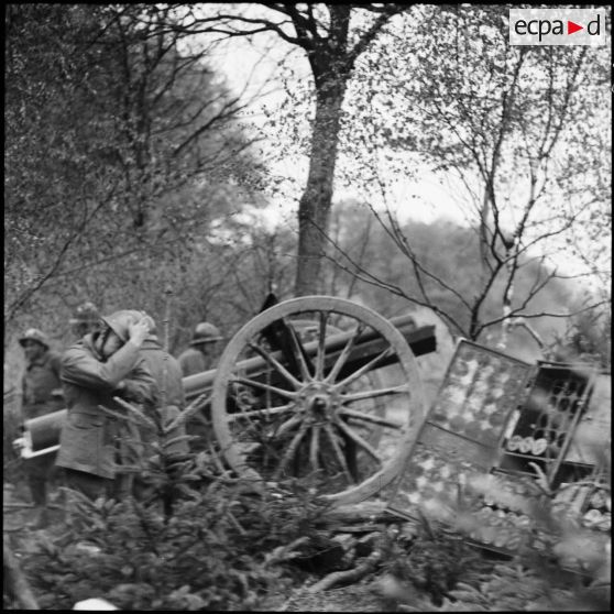 Tir d'un canon de 75 mm M1897 de la 3e armée.