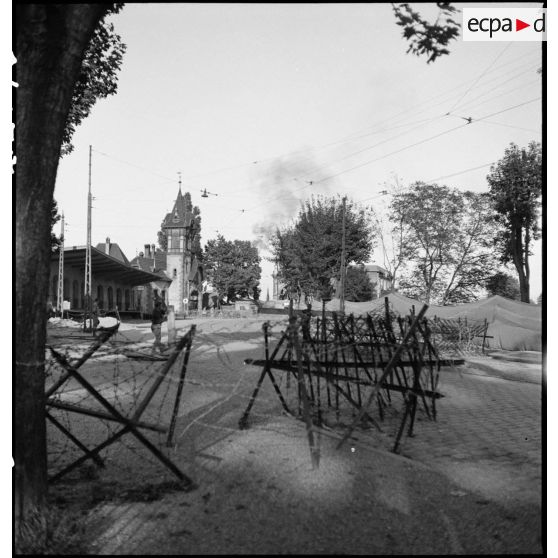 Plan général de l'entrée d'un pont sur le Rhin, peut-être le pont de Kelh.