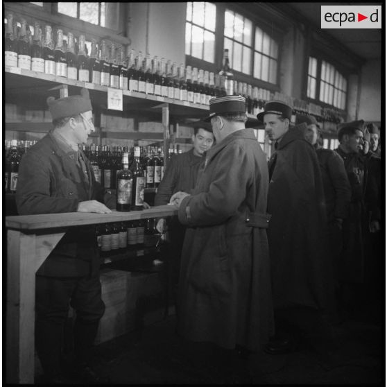 Distribution de boissons.